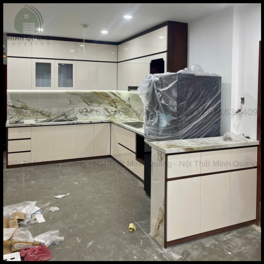 TỦ BẾP KHUNG VINCO - CÁNH PHỦ ACRYLIC AR0022